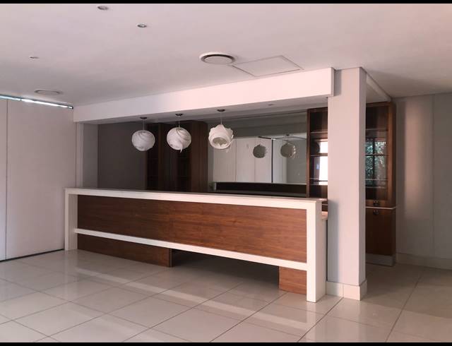 573M² RETAIL TO LET IN SANDTON CENTRAL